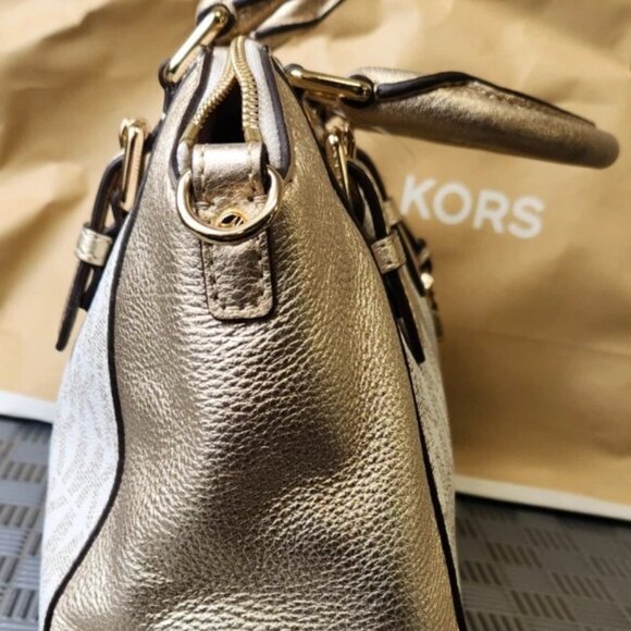 New Michael Kors Gold Ciara Eva Nylon Medium Cross Body Messenger Tall Zip Tote - Picture 5 of 15